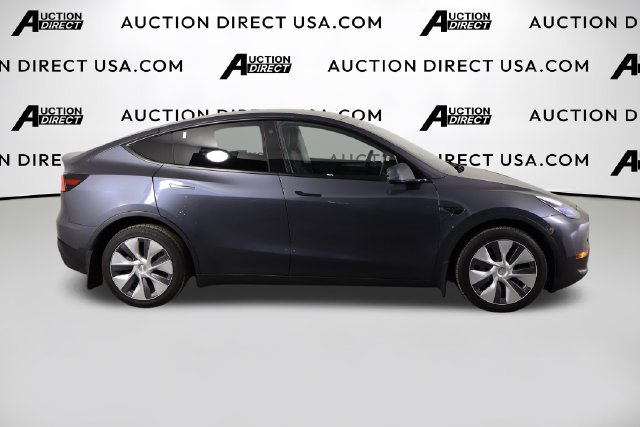 Used 2023 Tesla Model Y Long Range AWD/4WD image 48