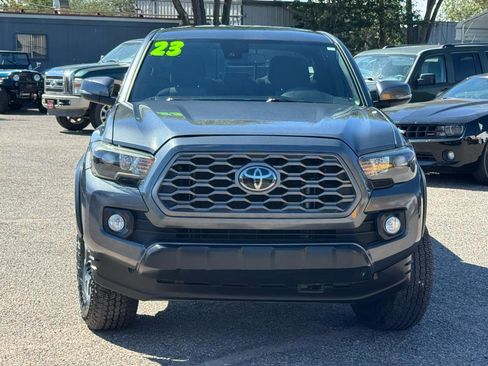 Used 2023 Toyota Tacoma TRD Off-Road image 2