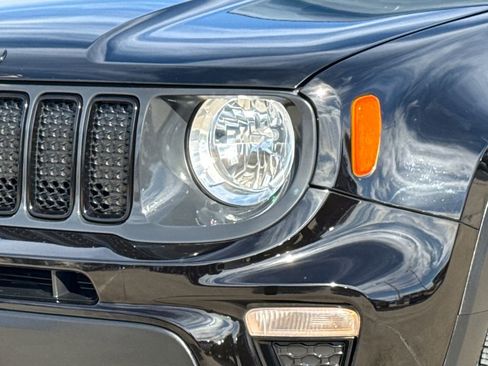 Used 2019 Jeep Renegade Altitude w/ Quick Order Package 2XM image 4