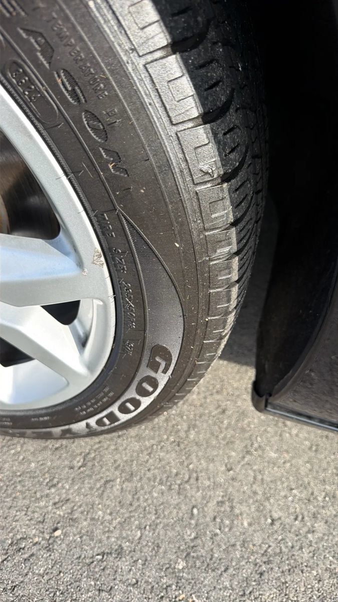 Used 2018 Chevrolet Impala LS FWD image 12