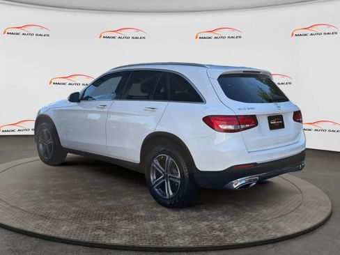 Used 2019 Mercedes-Benz GLC 300 4MATIC image 8