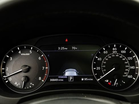 Used 2023 INFINITI QX50 Luxe image 14