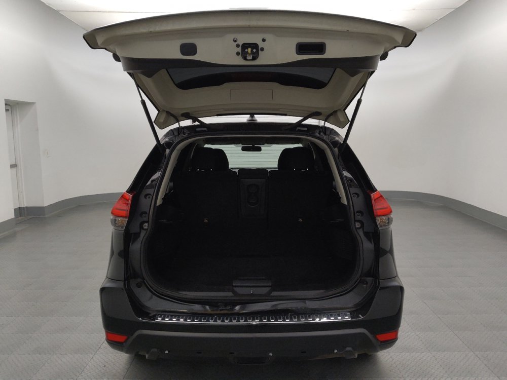Used 2017 Nissan Rogue S FWD image 29