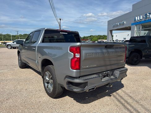 Used 2024 Chevrolet Silverado 1500 RST AWD/4WD image 3