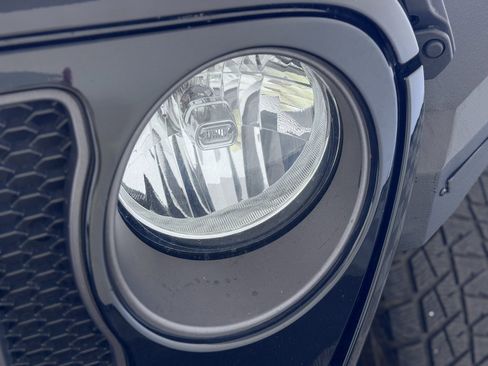 Used 2021 Jeep Wrangler Unlimited Rubicon image 6