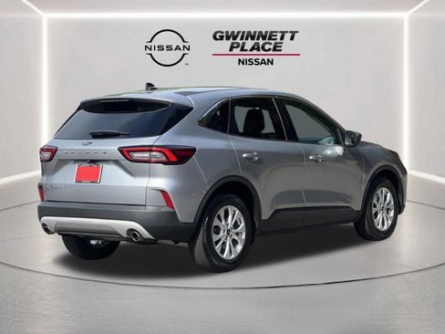 Used 2023 Ford Escape Active w/ Cold Weather Package FWD image 24