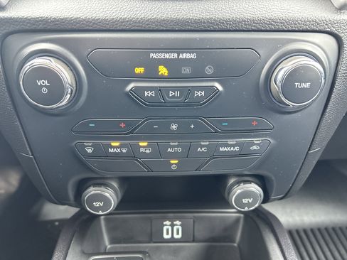 Certified 2021 Ford Ranger XLT w/ Equipment Group 301A Mid image 19