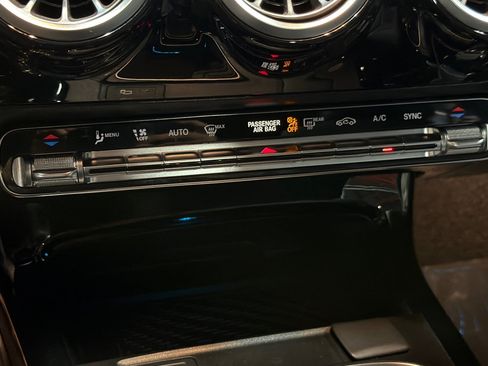 Used 2019 Mercedes-Benz A 220 image 18