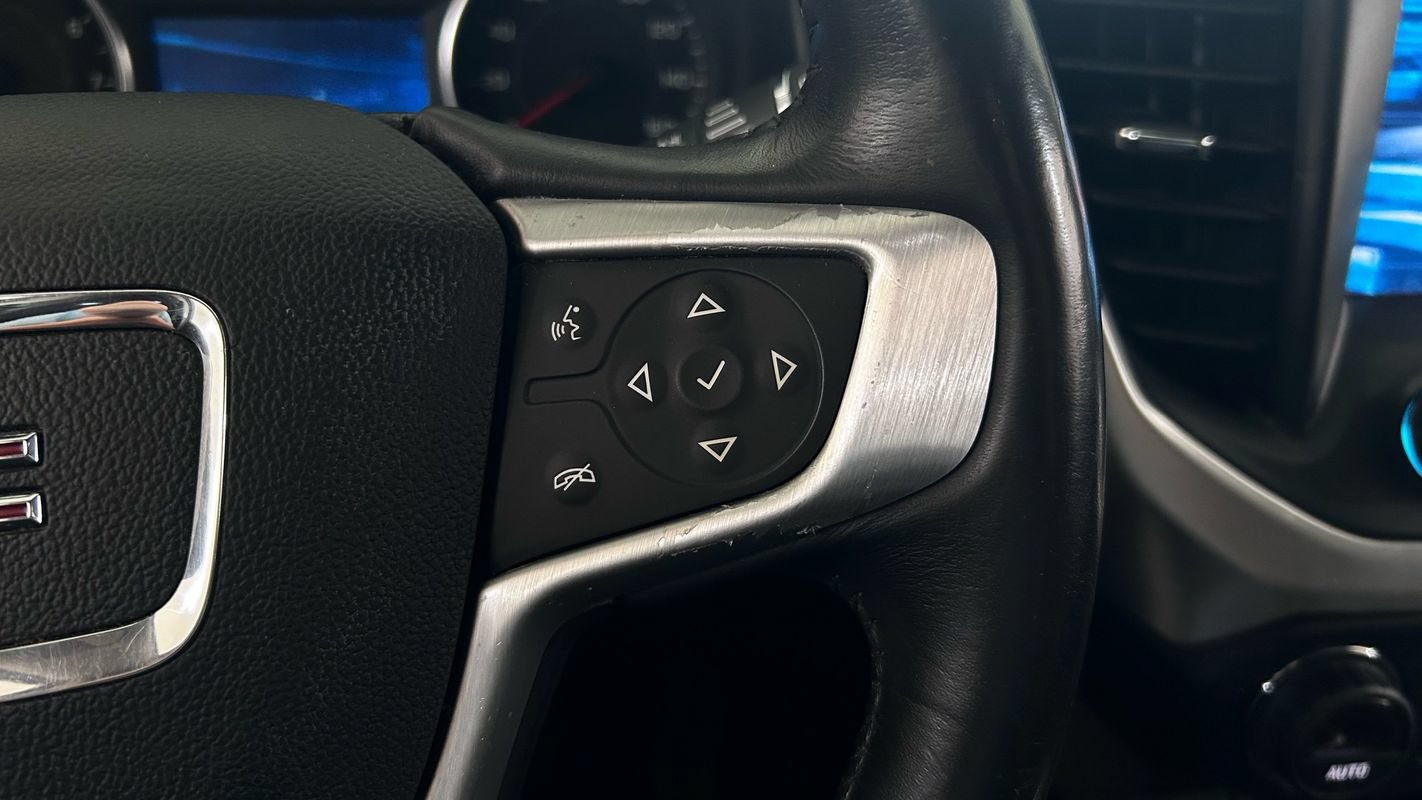 Used 2019 GMC Acadia SLT AWD/4WD image 10