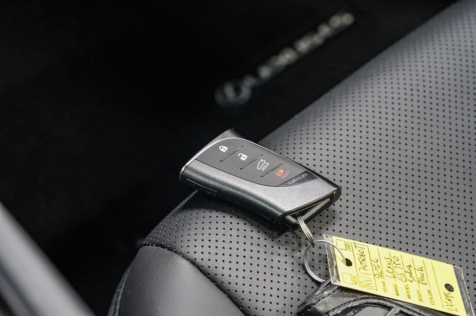Used 2024 Lexus ES 350 w/ Premium Package FWD image 27
