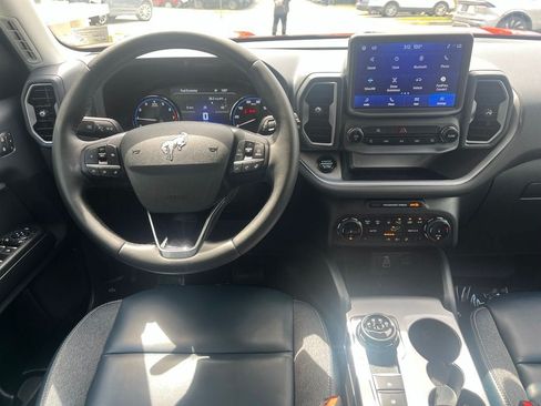 Certified 2024 Ford Bronco Sport Outer Banks w/ Tech Package AWD/4WD image 18