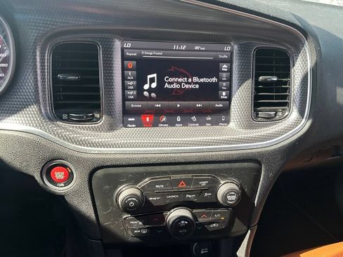 Used 2018 Dodge Charger SRT Hellcat w/ Harman/Kardon Audio Group RWD image 18