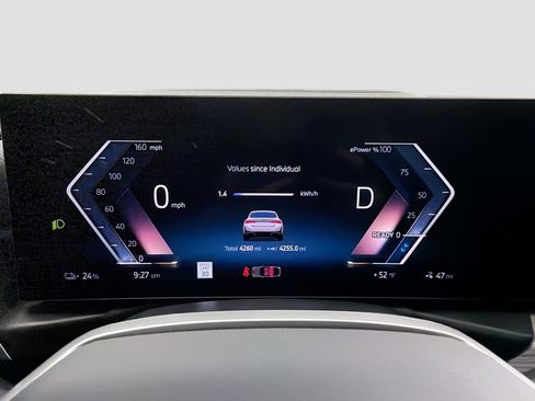 Used 2025 BMW i4 xDrive40i w/ Premium Package image 11