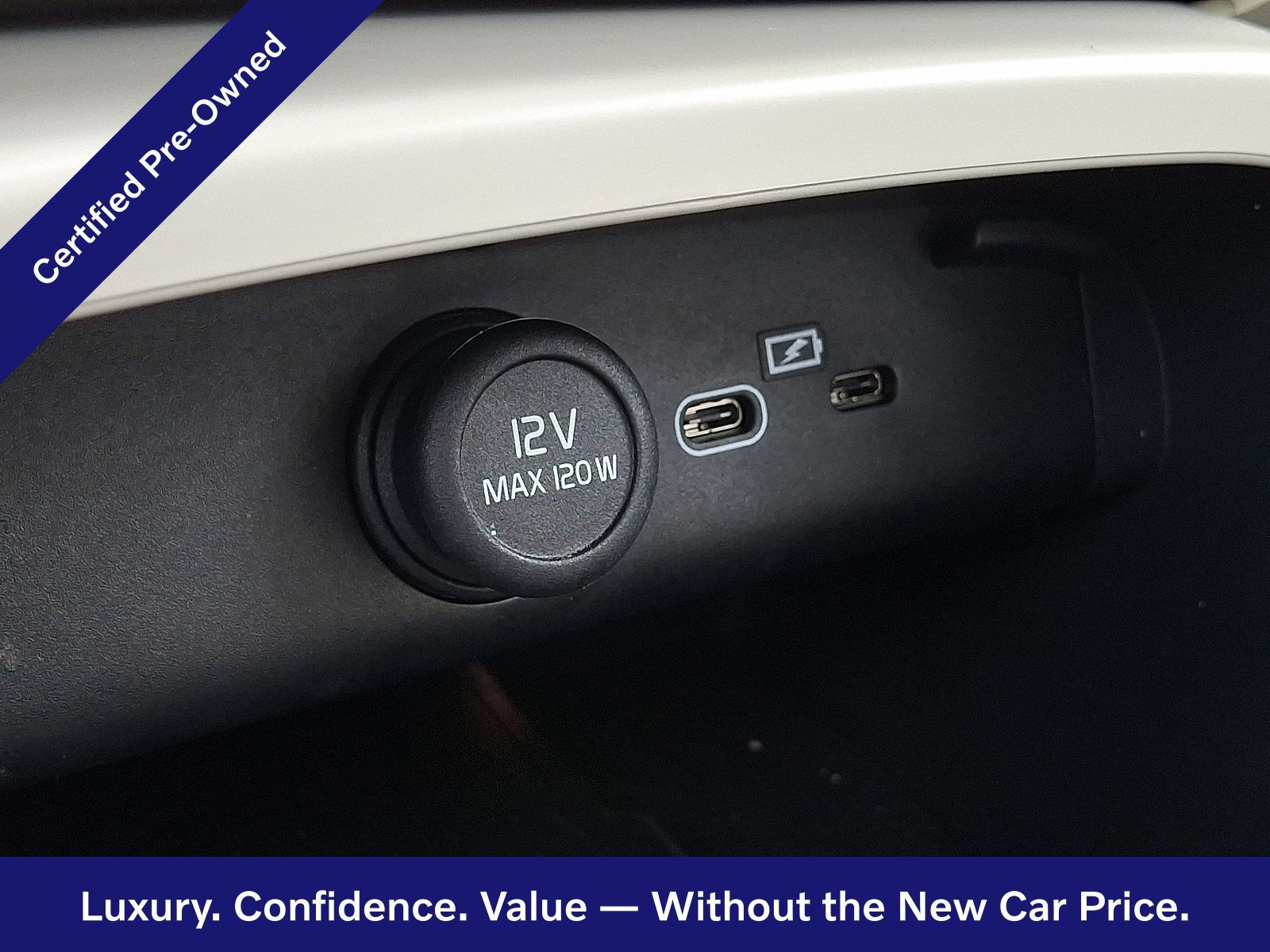 Certified 2023 Volvo XC40 B5 Plus w/ Climate Package AWD/4WD image 26