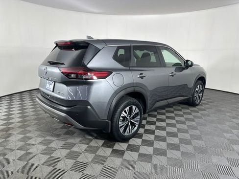 Used 2023 Nissan Rogue SV AWD/4WD image 8