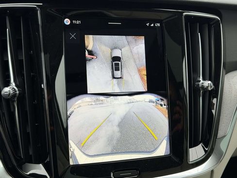 New 2026 Volvo V60 B5 Cross Country Plus w/ Protection Package Premier image 4