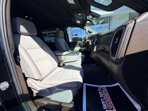 Used 2020 Chevrolet Silverado 1500 LT image 40