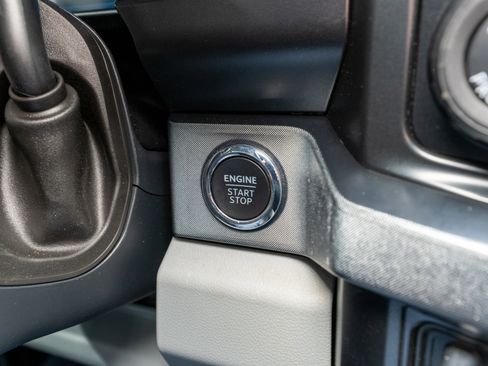 Used 2024 Ford F350 Limited w/ FX4 Off-Road Package image 39