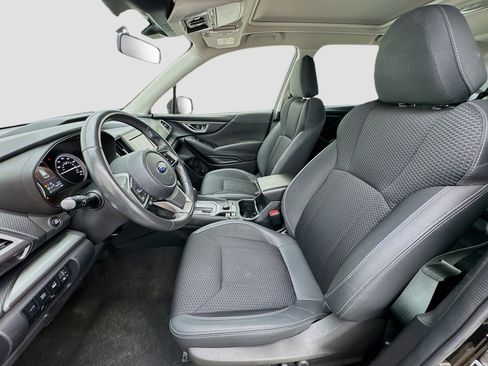 Used 2023 Subaru Forester Premium AWD/4WD image 13