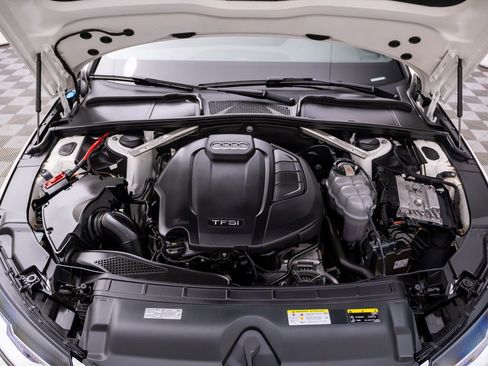 Used 2020 Audi A4 2.0T Premium w/ Convenience Package image 27