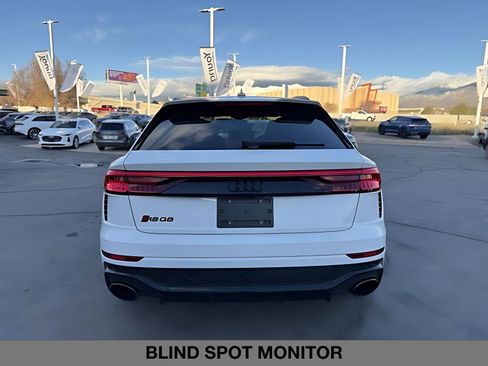 Used 2023 Audi RS Q8 w/ Black Optic Package image 4