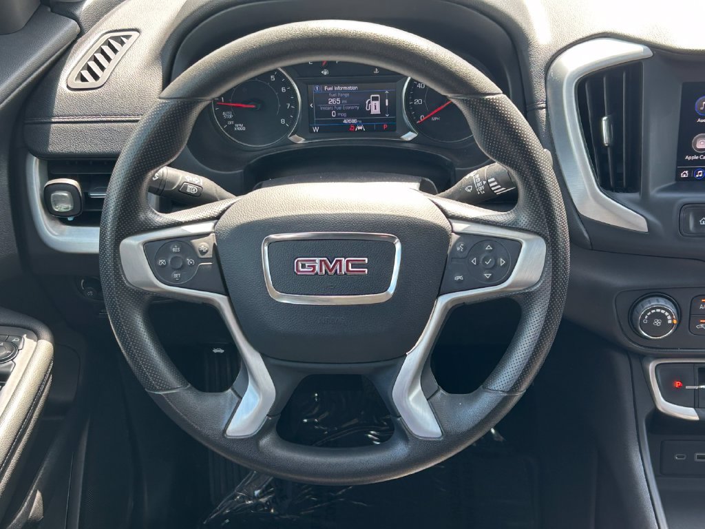 Used 2024 GMC Terrain SLE FWD image 35