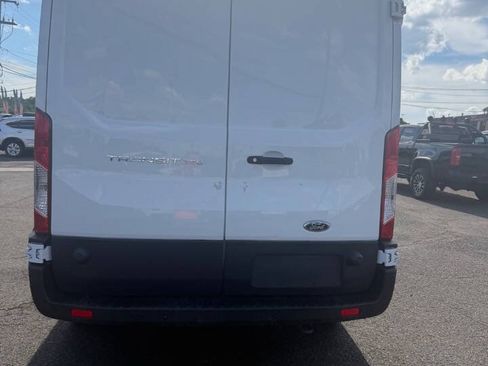 Used 2022 Ford Transit 250 Medium Roof RWD image 11