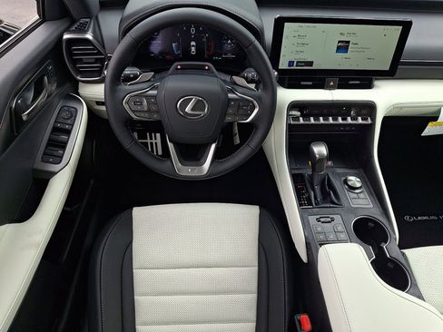 New 2026 Lexus IS 350 F Sport AWD/4WD image 7