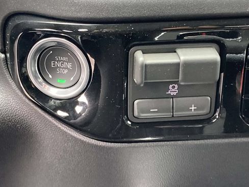 New 2026 Chevrolet Silverado 1500 LTZ w/ LTZ Convenience Package II AWD/4WD image 21