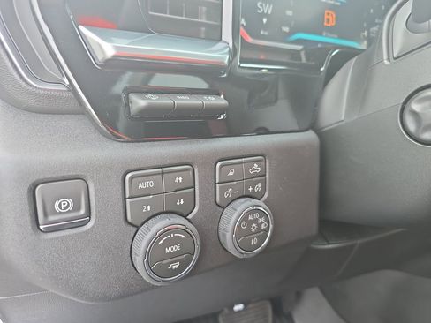 New 2026 Chevrolet Silverado 1500 LTZ w/ LTZ Premium Package image 27