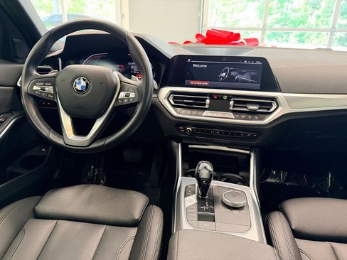 Used 2019 BMW 330i Sedan w/ Driving Assistance Package RWD image 29