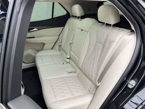 Certified 2023 Buick Envision Avenir AWD/4WD image 12