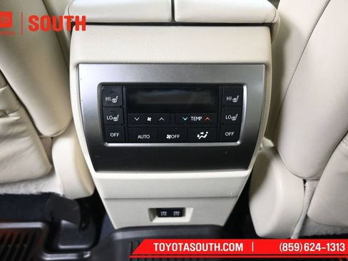 Used 2023 Lexus GX 460 Premium AWD/4WD image 28