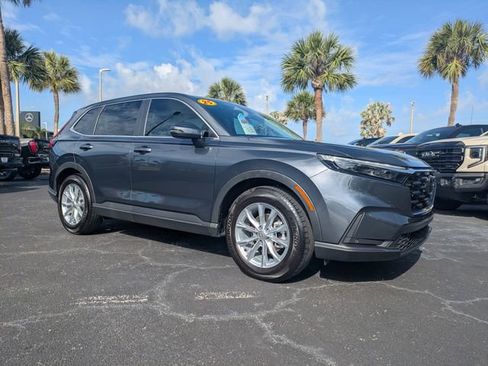 Used 2025 Honda CR-V EX-L image 2