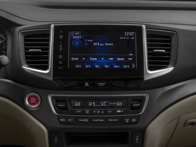 Used 2017 Honda Pilot EX-L image 10