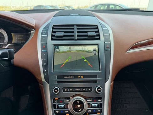 Used 2018 Lincoln MKZ Black Label w/ Climate Package FWD image 13