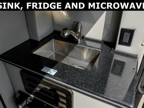 New 2024 Mercedes-Benz Sprinter 3500 image 15