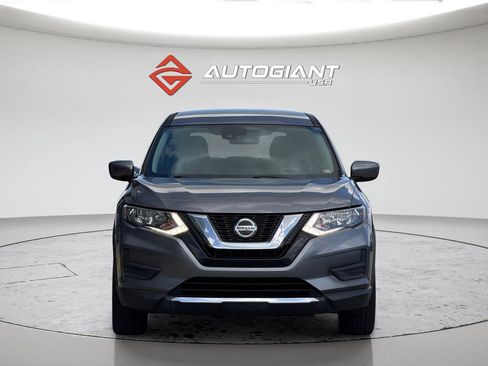 Used 2019 Nissan Rogue S FWD image 4