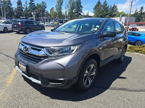 Used 2017 Honda CR-V LX image 3