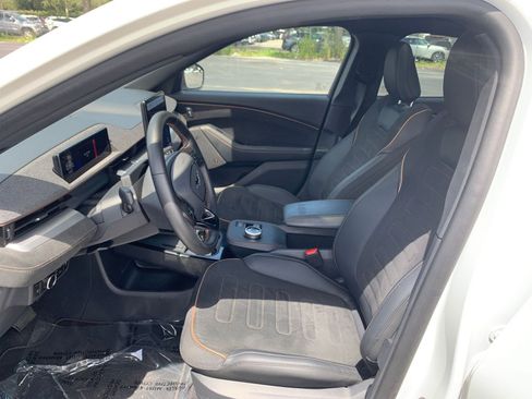 Used 2023 Ford Mustang Mach-E GT image 33