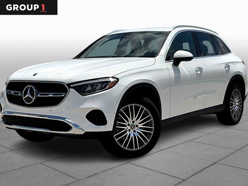 New 2025 Mercedes-Benz GLC 300 GLC 300 image 1