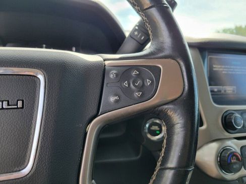 Used 2019 GMC Yukon XL Denali w/ Denali Ultimate Package RWD image 14