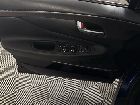 Used 2020 Hyundai Santa Fe SEL w/ Convenience Package image 26