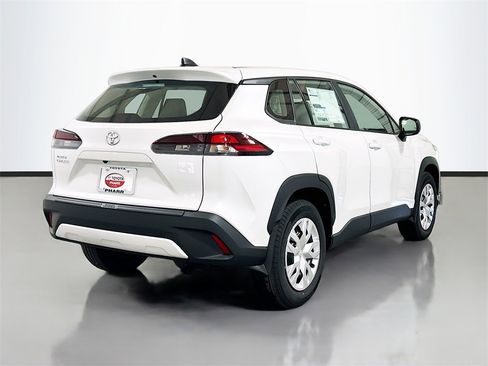 New 2026 Toyota Corolla Cross L image 4