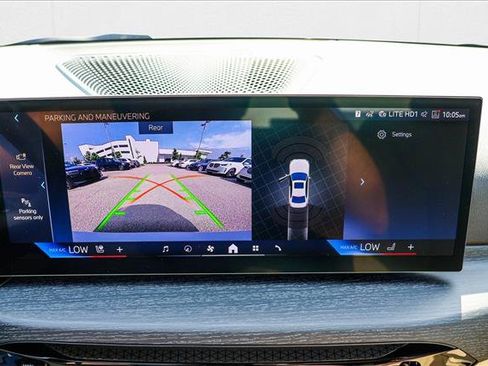 Used 2025 BMW 330i xDrive 330i xDrive w/ Convenience Package image 17