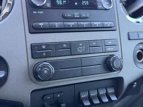 Used 2011 Ford F350 XLT image 22