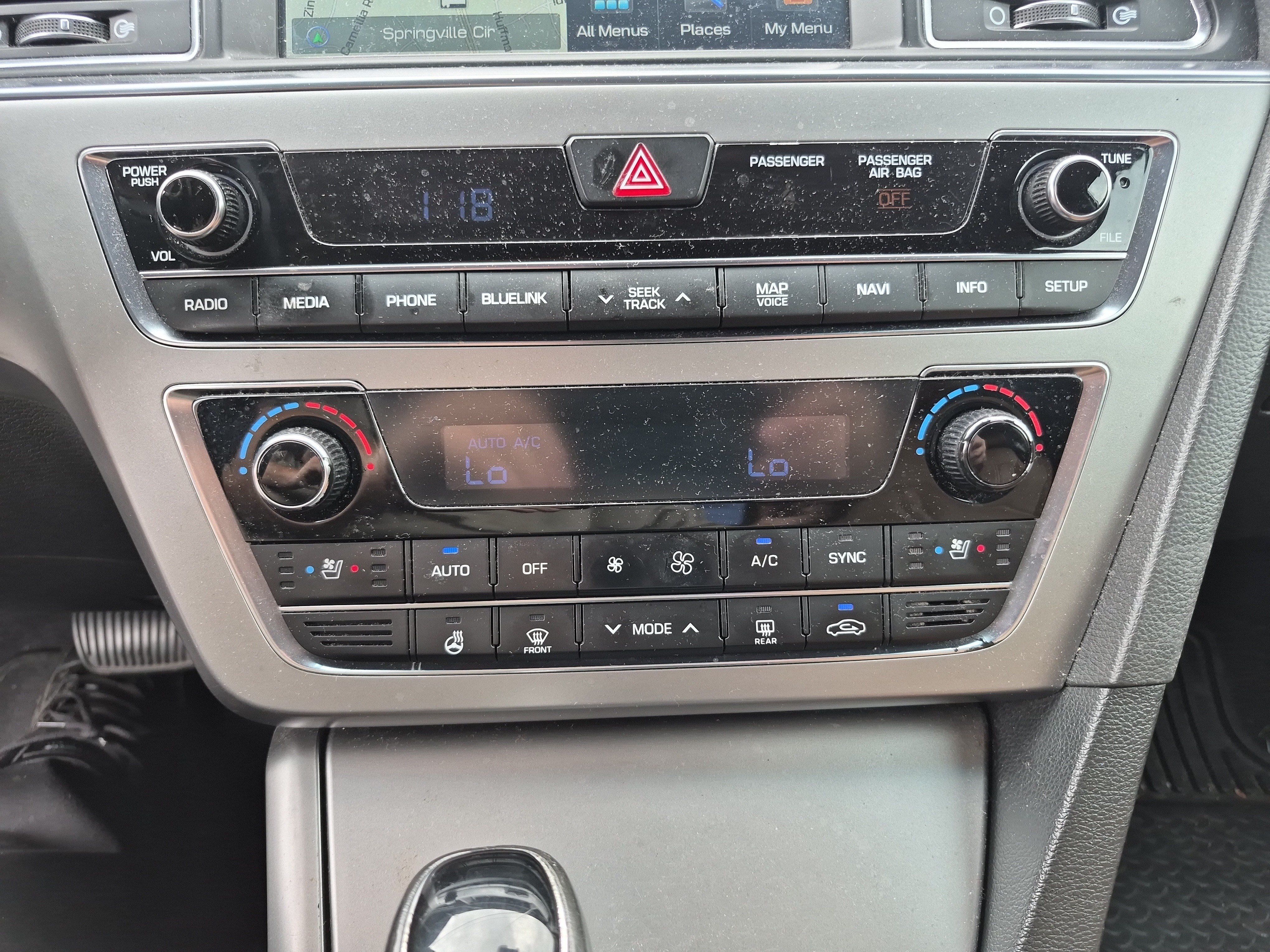 Used 2015 Hyundai Sonata Limited w/ Option Group 06 FWD image 26