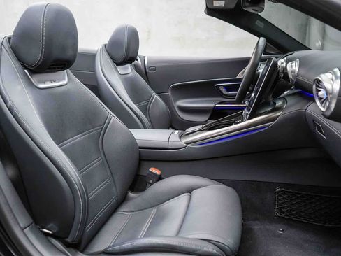 Used 2023 Mercedes-Benz SL 43 AMG image 26