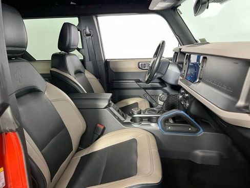 Used 2024 Ford Bronco Wildtrak image 27