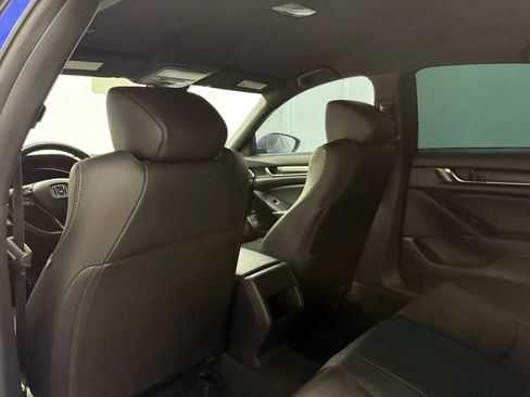 Used 2019 Honda Accord Sport image 18